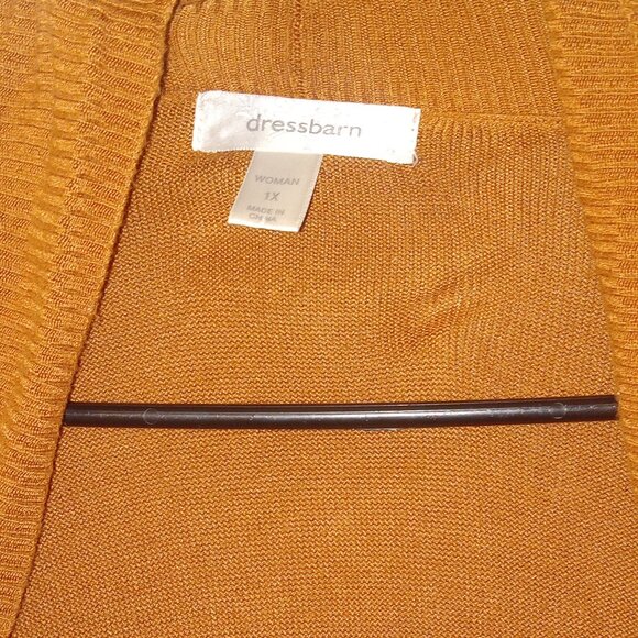 Cardigan - Picture 2 of 3